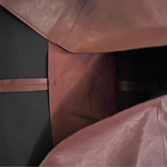 BCBG Maxazria Leather skirt - Picture 4 of 10